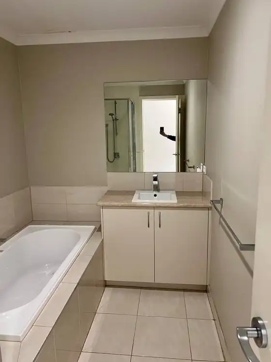 Vanity & Mirror — Streak-Free