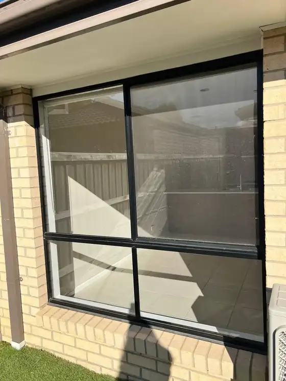 Exterior Windows — Gleaming